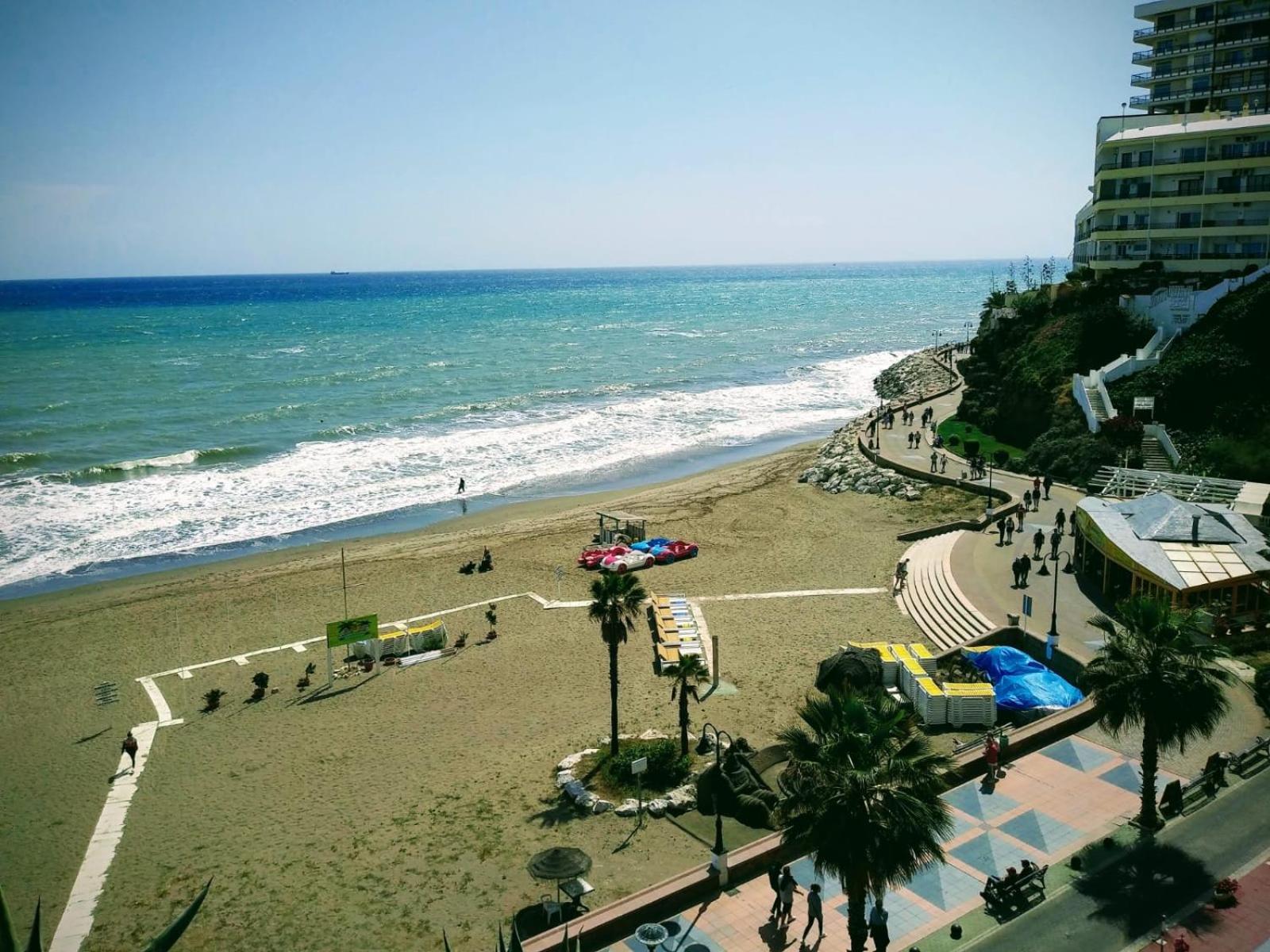 Nuevo Roca Chica, Primera Linea Playa,Torremolinos Extérieur photo