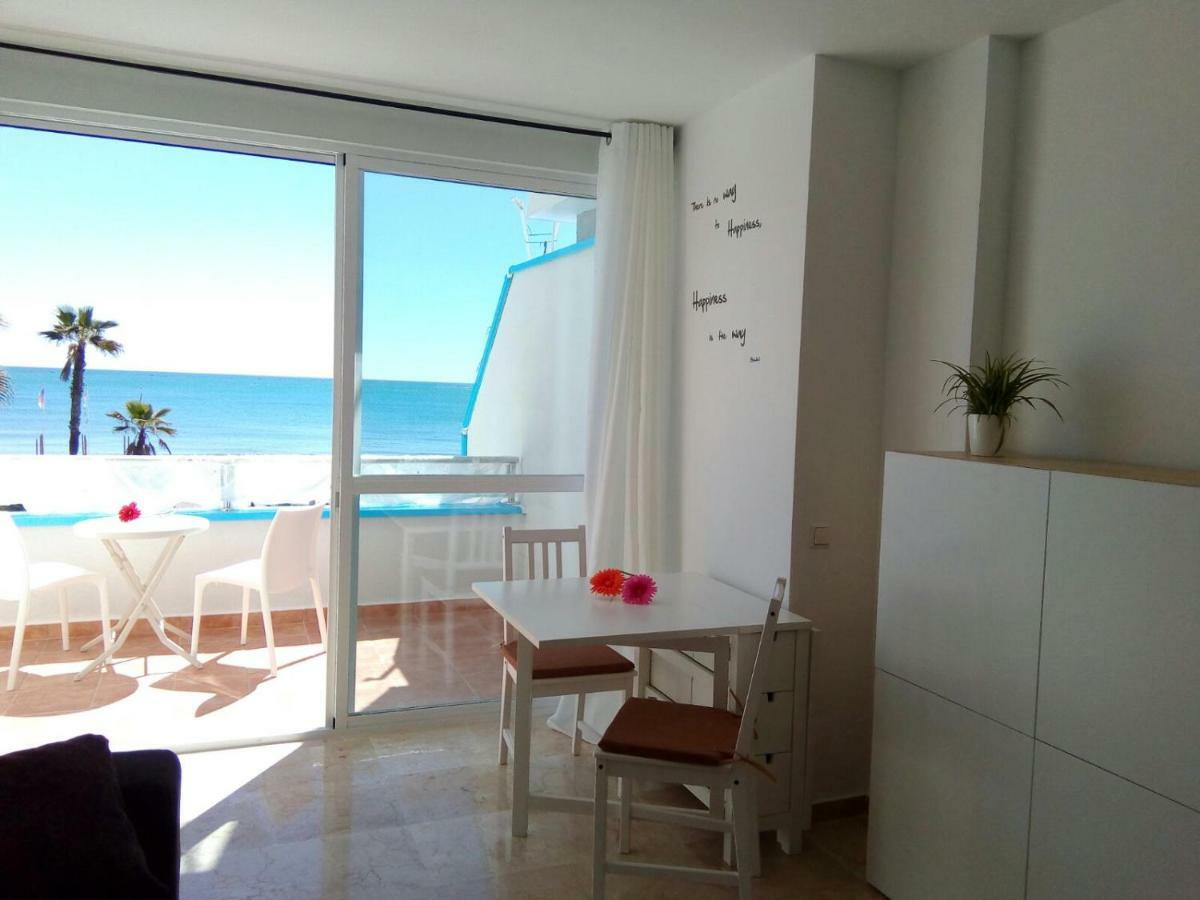 Nuevo Roca Chica, Primera Linea Playa,Torremolinos Extérieur photo