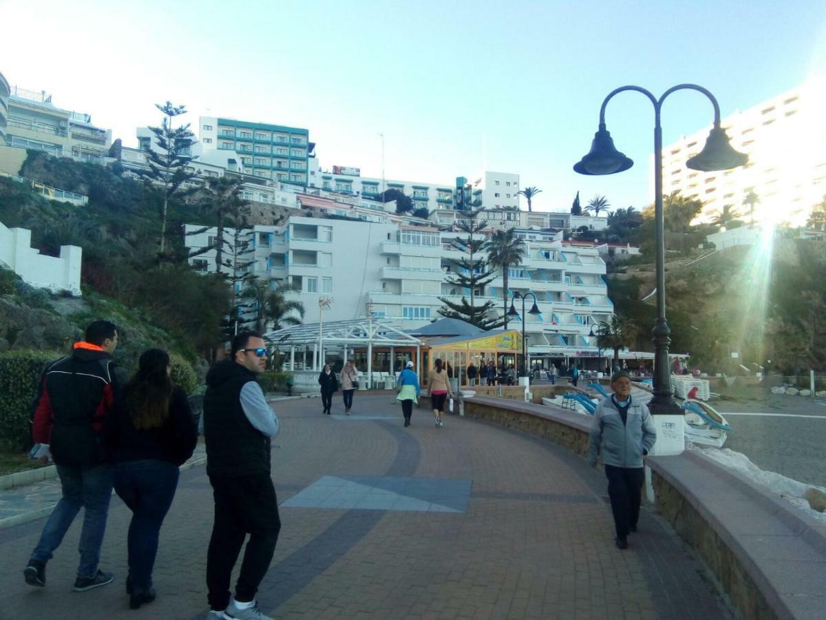 Nuevo Roca Chica, Primera Linea Playa,Torremolinos Extérieur photo