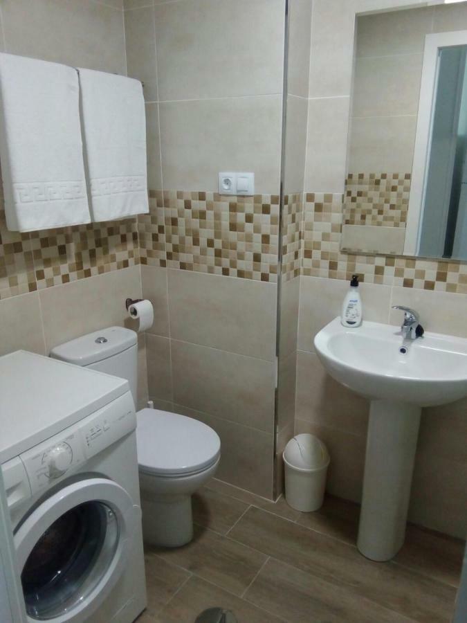 Nuevo Roca Chica, Primera Linea Playa,Torremolinos Extérieur photo