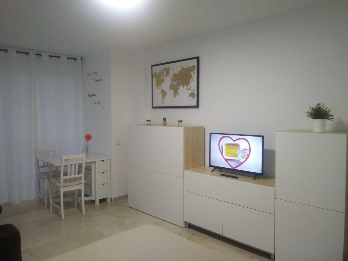 Nuevo Roca Chica, Primera Linea Playa,Torremolinos Extérieur photo
